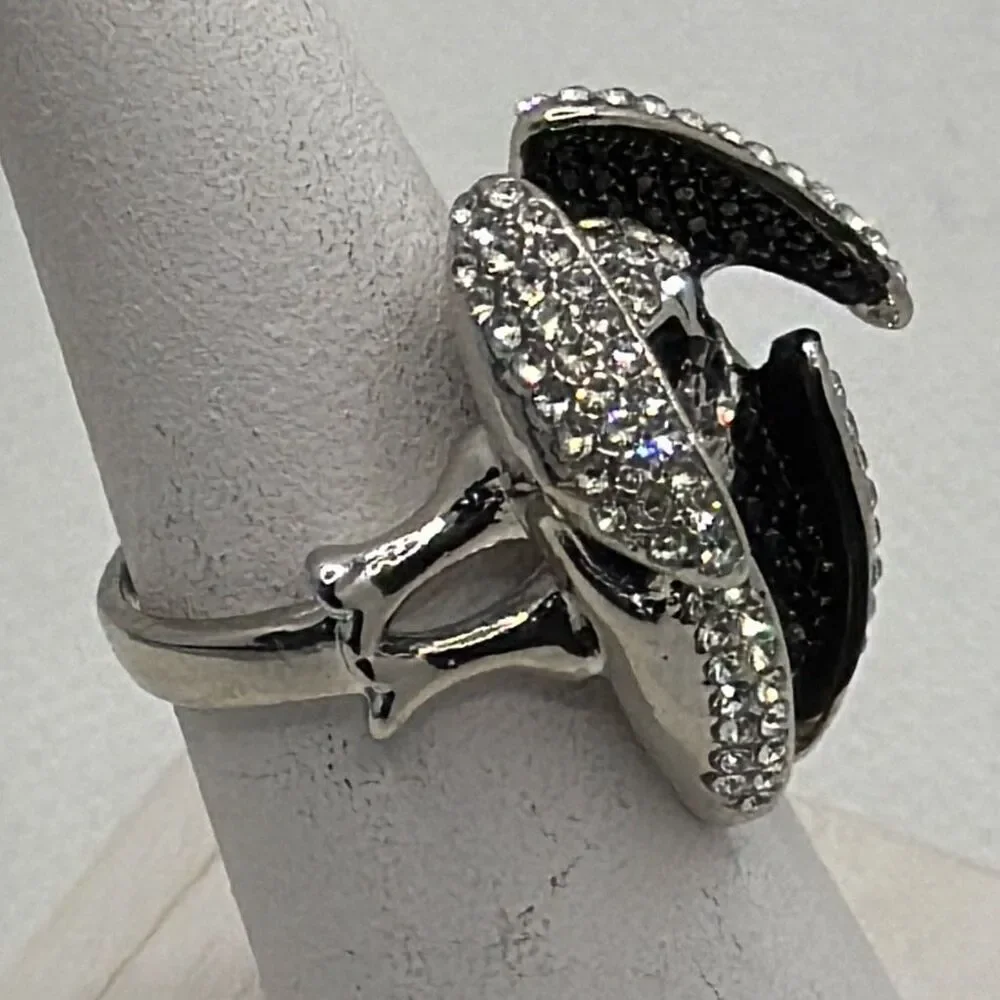 Size 8 Skull Bat Wing Rhinestone Ring Silver Tone Goth Statement NWOT
